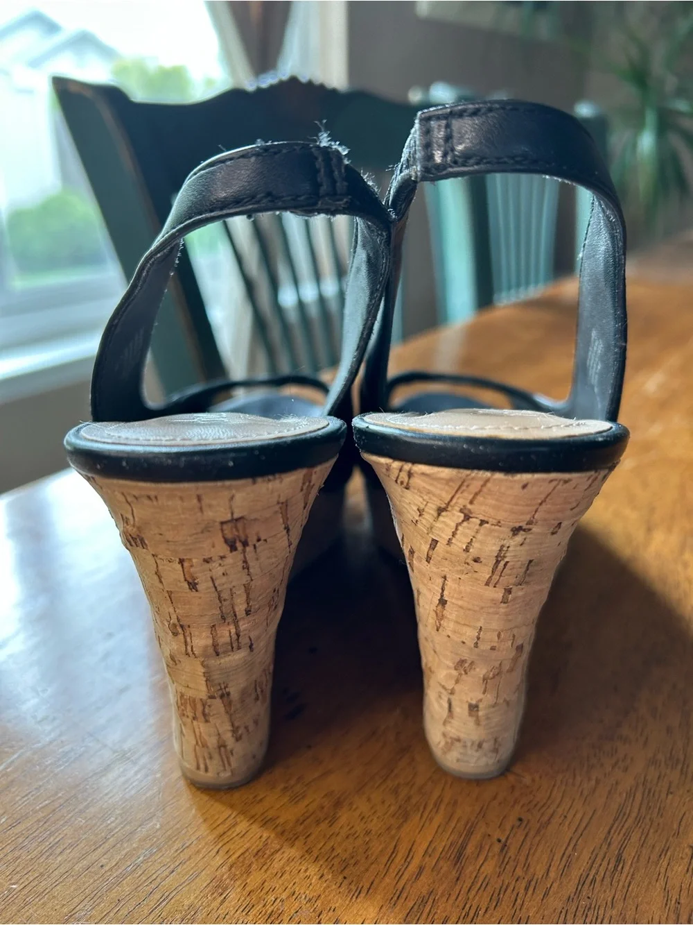 Charles by Charles David Black Wedge Platform Sz 7